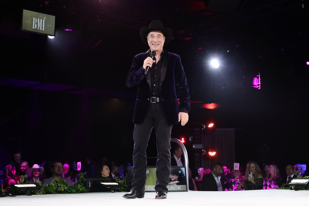 2025 BMI Icon Award recipient Clint Black speaks onstage during the 2025 BMI Country Awards at BMI on November 18, 2025 in Nashville, Tennessee. (Photo by Emma McIntyre/Getty Images for BMI)
