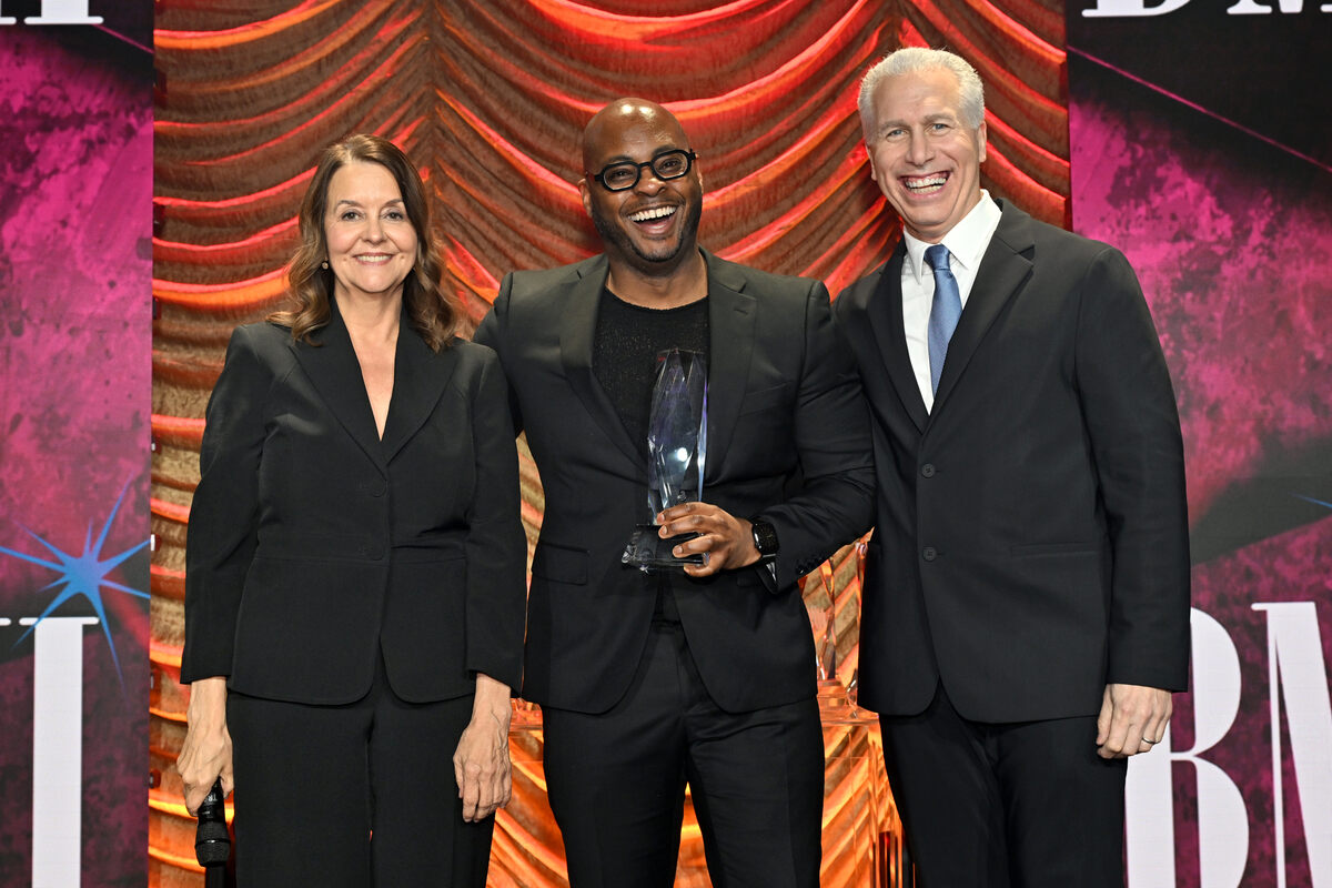 (L-R) Tracy McKnight, VP, Creative, Film, TV & Visual Media, BMI, Jongnic Bontemps, winner of the BMI Award for 