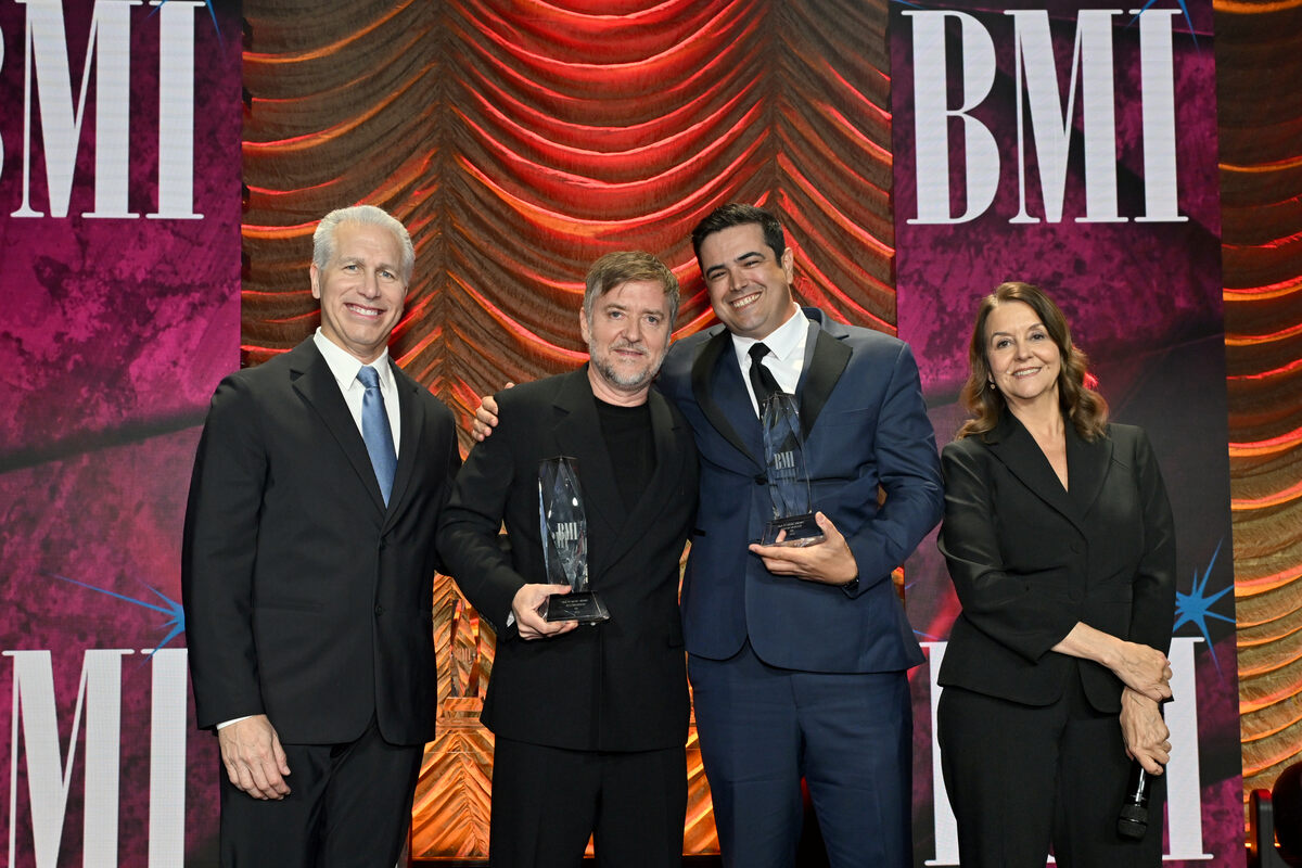 (L-R) Mike Steinberg, EVP, Chief Revenue & Creative Officer, BMI, Atli Örvarsson, Conor McHugh, winners of the BMI Award for 