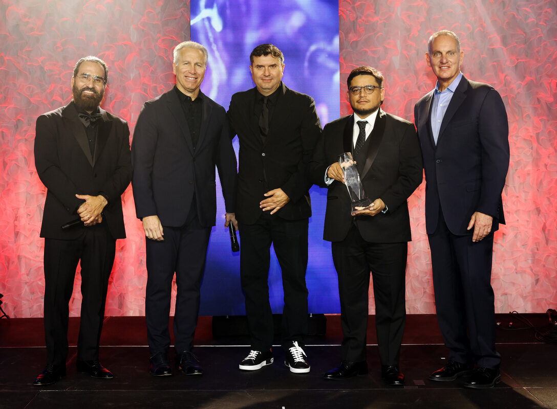 Jesus Gonzalez, BMI Vice President, Creative, Latin, Mike Steinberg, BMI Executive Vice President, Chief Revenue & Creative Officer, Miguel 