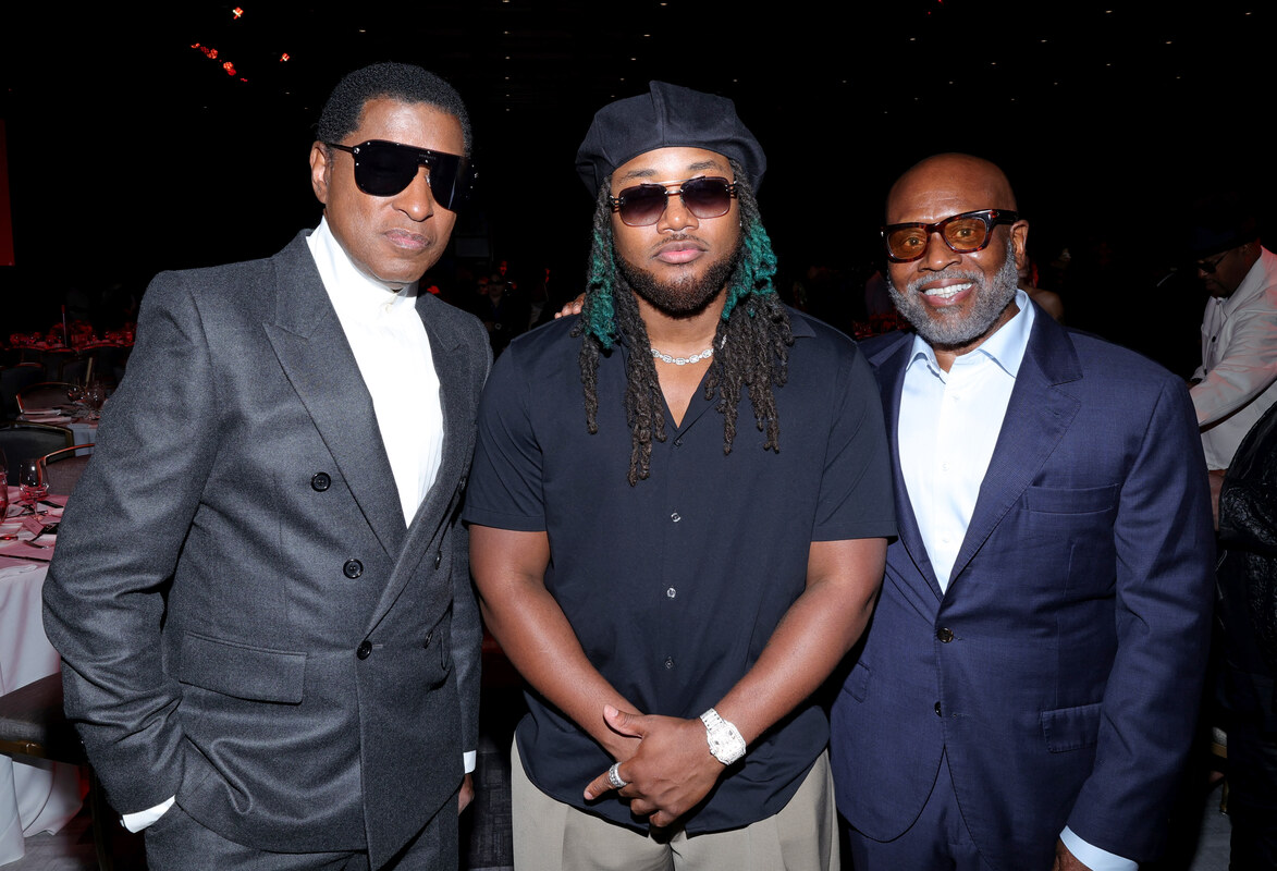 (L-R) Babyface, Leon Thomas and L.A. Reid attend the 2026 BMI R&B/Hip-Hop Awards at Fairmont Century Plaza on August 26, 2026 in Los Angeles, California.  (Photo by Arnold Turner/Getty Images for BMI)