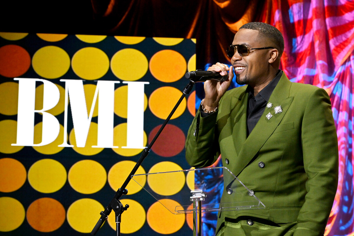 Nas accepts The BMI Icon Award onstage during the 2026 BMI R&B/Hip-Hop Awards at Fairmont Century Plaza on August 26, 2026 in Los Angeles, California.  (Photo by Lester Cohen/Getty Images for BMI)