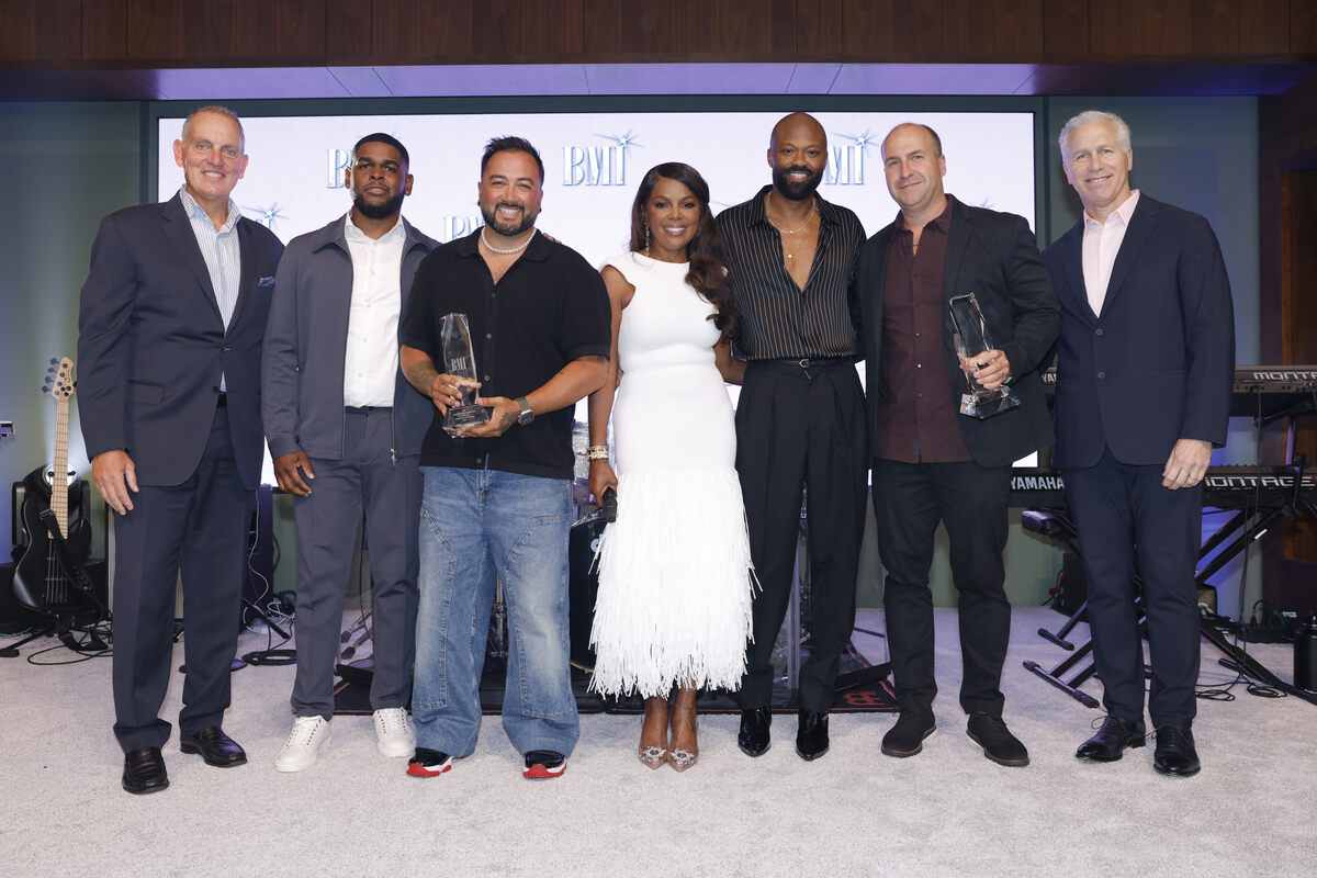 (L-R)  BMI CEO Mike O'Neill with Capitol CMG's Walter Thomas and Terryl Padilla, Catherine Brewton, VP of Creative, BMI Atlanta, Wardell Malloy, Assistant VP of Creative, BMI Atlanta, Capitol  CMG's  David Gutekunst, and Michael Steinberg, BMI, EVP, Chief Revenue & Creative Officer for BMI's Gospel Song Of The Year 